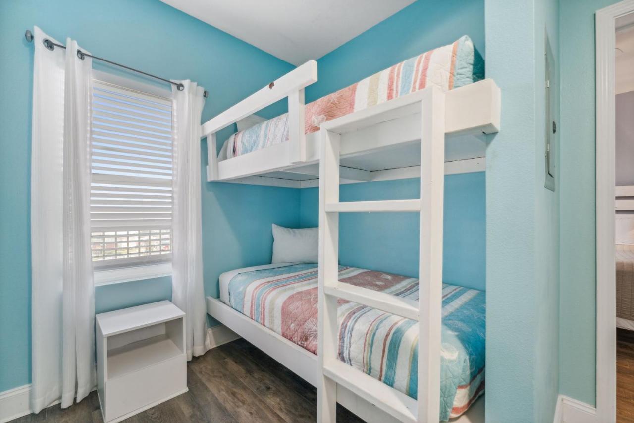 Sea-Renity At Laketown Wharf #1607 By Nautical Properties Panama City Beach Kültér fotó